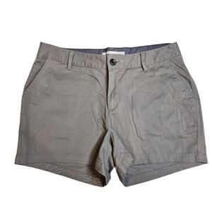 Amazon Essentials Twill Shorts Women Size 6 Gray